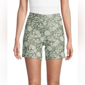 Nanette Lepore NWT Sz M Floral Green Shorts